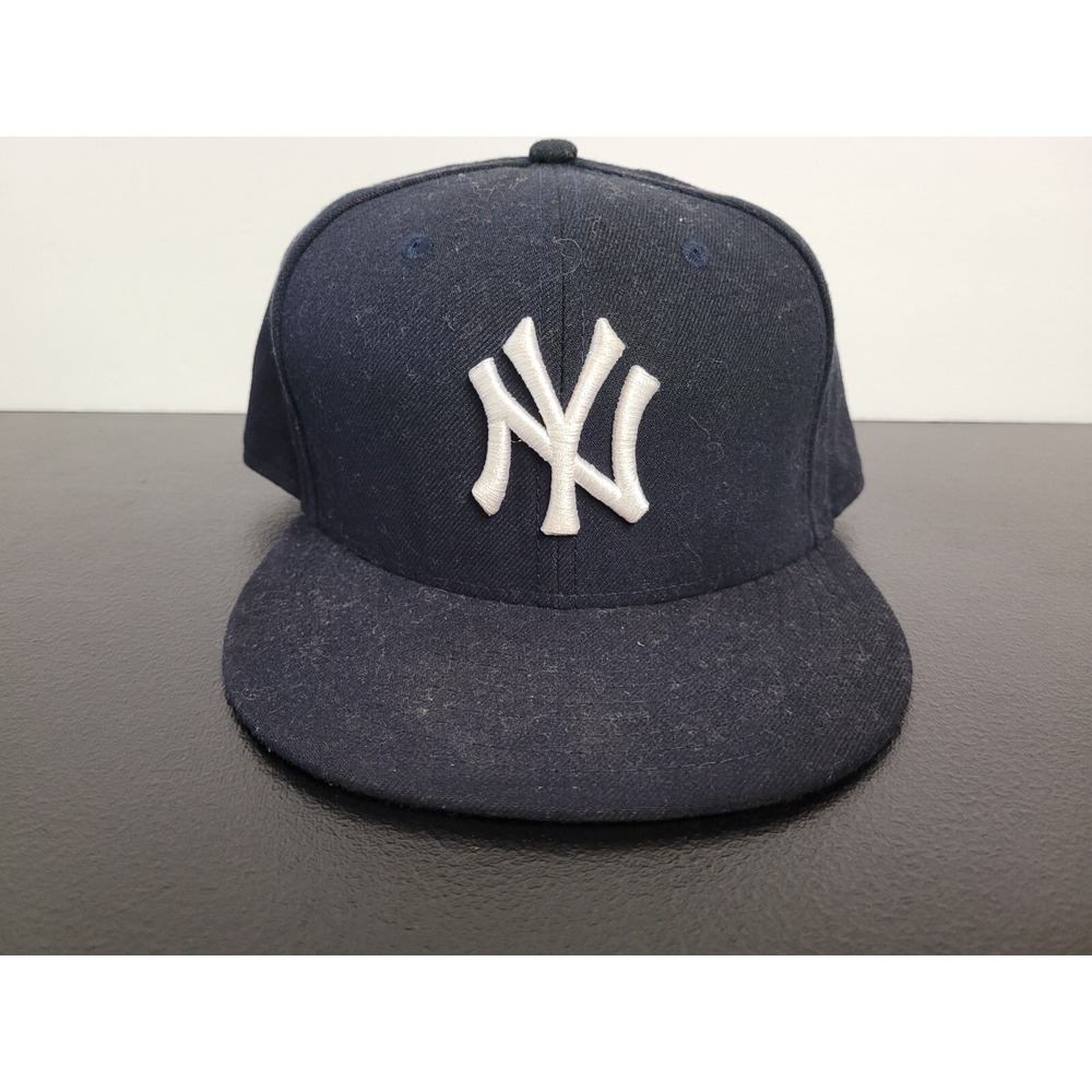 New York Yankees Hat Cap Mens 7 1/2‎ Fitted Blue White New Era MLB Baseball